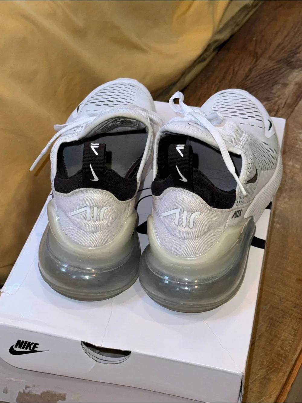 Nike Women’s Air Max 270 Sneakers White Black with Box